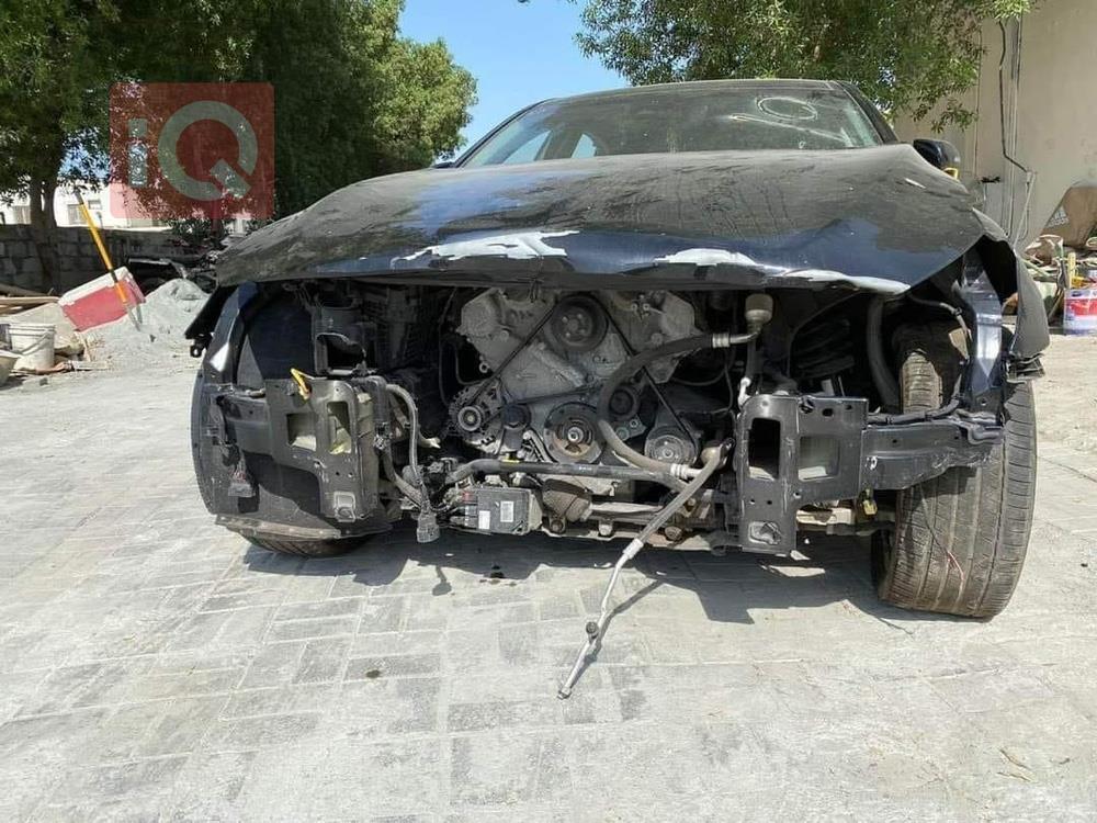 هیوندای جێنسس